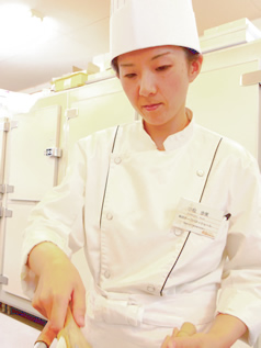 メイン講師 小松歩美